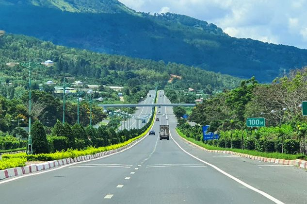 Đẩy nhanh các dự án đường bộ cao tốc tại Đồng Nai, Lâm Đồng