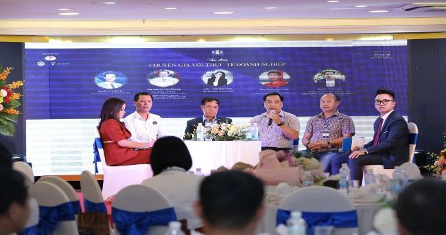 Báo chí truyền thông gợi mở nhiều cơ hội tháo gỡ khó khăn cho doanh nghiệp hậu Covid-19