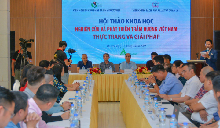 Research and Development of Vietnamese Agarwood: Current situation and solutions