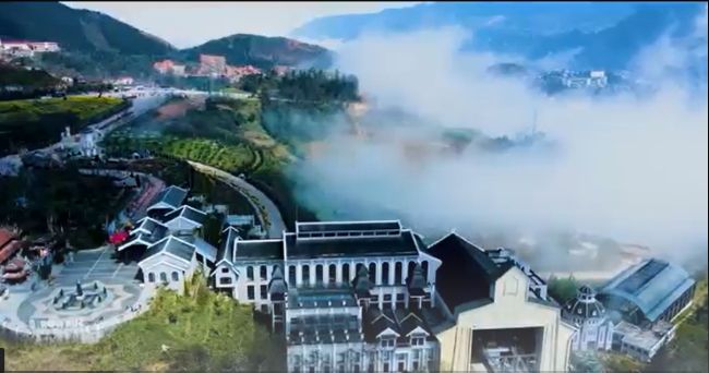 Vì sao mùa hè nhất định phải lên Fansipan?