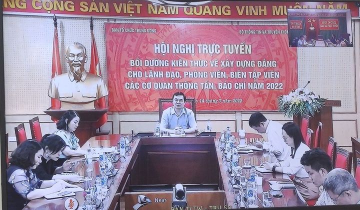 Vai trò của báo chí cách mạng trong công tác xây dựng, chỉnh đốn Đảng