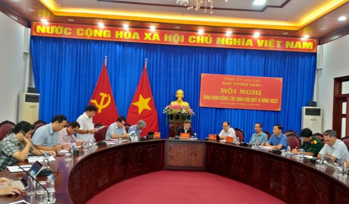 Gia Lai: Đẩy mạnh tuyên truyền, thích ứng linh hoạt phát triển KT-XH