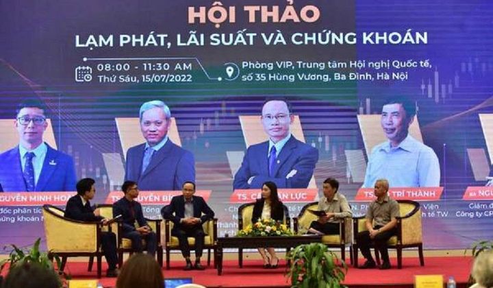 TS Cấn Văn Lực: Việt Nam phục hồi mạnh hơn so với thế giới, dự báo tăng trưởng 7%