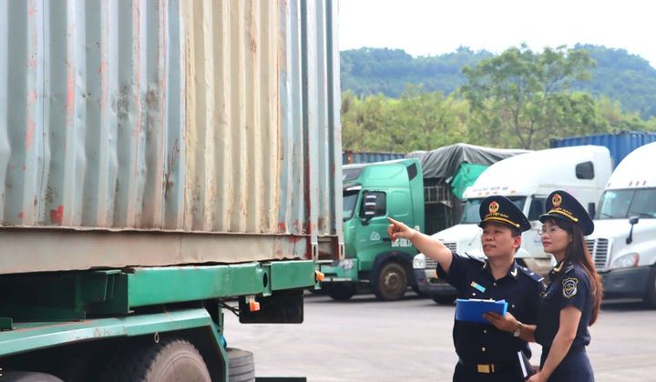Hải quan Lào Cai: Tăng cường kỷ luật công vụ hoàn thành kế hoạch được giao