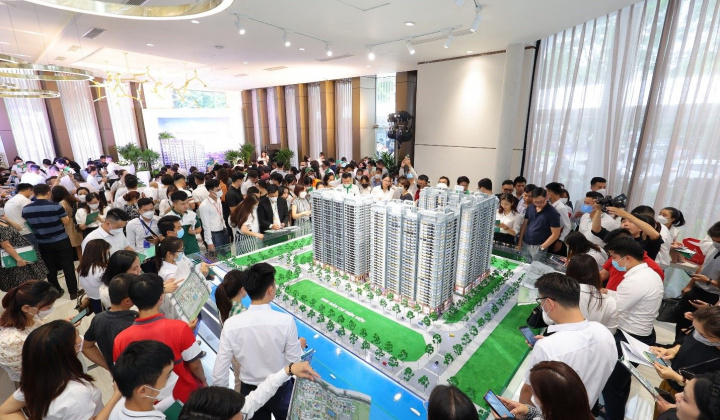 Hà Nội: Nguồn cung khan hiếm, dự án mở bán mới hút khách hàng