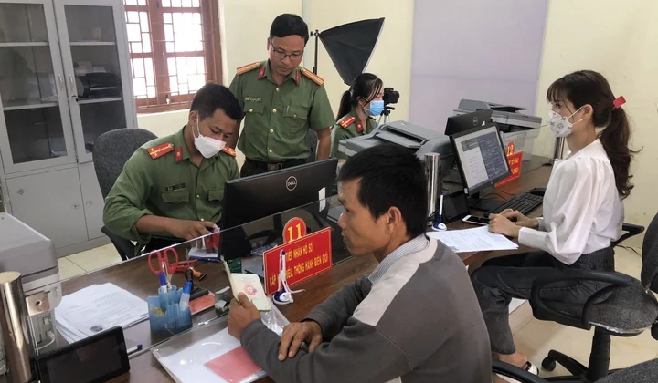 Công an Đắk Nông: Quyết liệt "đợt thi đua 90 ngày đêm" cấp hộ chiếu mẫu mới