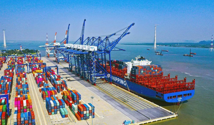 Phát triển kinh tế - xã hội năm 2023 phải bám sát tình hình trong nước và quốc tế