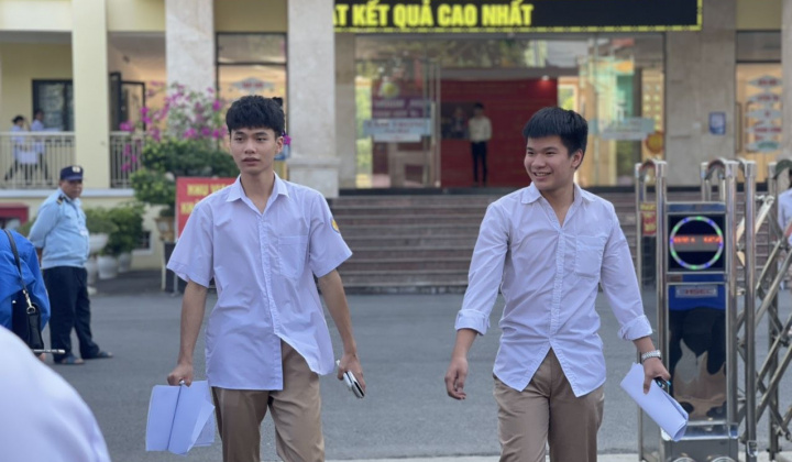 Lào Cai: Hơn 7.000 thí sinh kết thúc ngày thi đầu an toàn, nghiêm túc