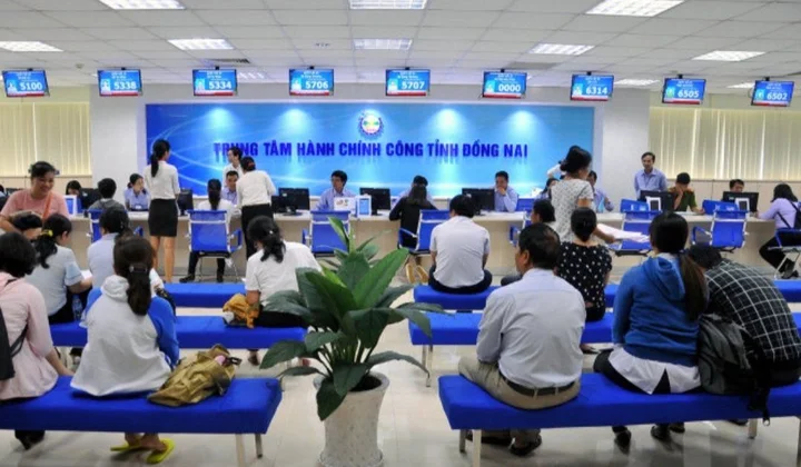Xây dựng nền hành chính nhà nước phục vụ nhân dân theo tinh thần Đại hội XIII của Đảng