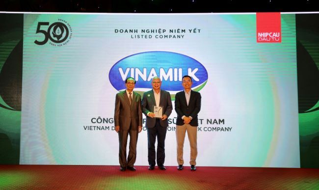 Vinamilk thuộc Top 50 Doanh nghiệp phát triển bền vững tiêu biểu 2022