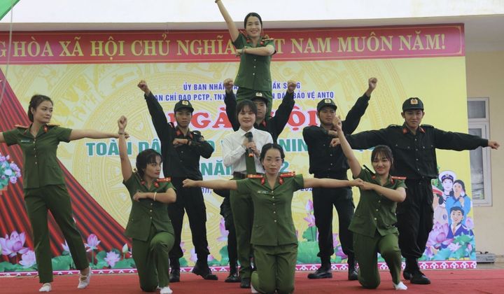 Đắk Nông: Tưng bừng Ngày hội toàn dân bảo vệ an ninh Tổ Quốc ở huyện biên giới Đắk Song