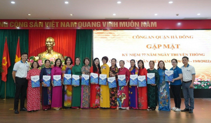 Tháng 8 tri ân những chiến sỹ công an