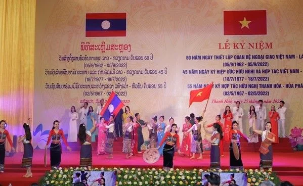 Thắm mãi tình hữu nghị Việt Nam – Lào, Thanh Hoá – Hủa Phăn