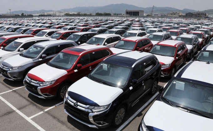 Bộ Tài chính bổ sung quy định về thủ tục nhập khẩu, tạm nhập khẩu xe ô tô, xe gắn máy