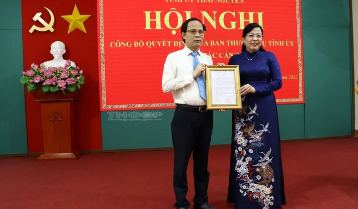 Thái Nguyên công bố quyết định của Ban Thường vụ Tỉnh ủy về công tác cán bộ