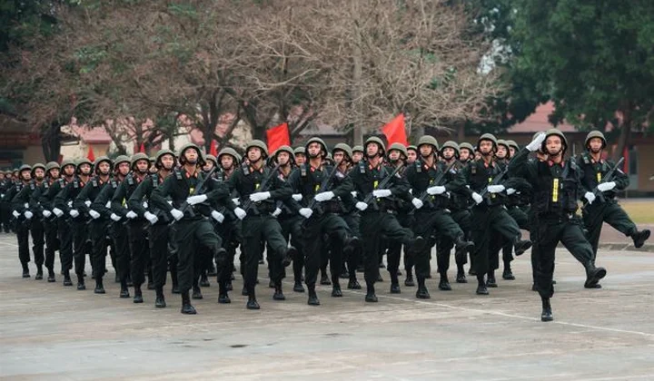 Triển khai thi hành Luật Cảnh sát cơ động