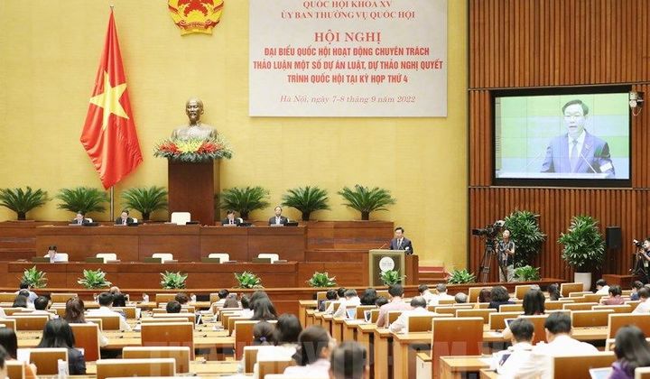 Tăng cường công tác xây dựng pháp luật; hoàn thiện các dự án Luật trình Quốc hội tại Kỳ họp thứ 4 Quốc hội khóa XV