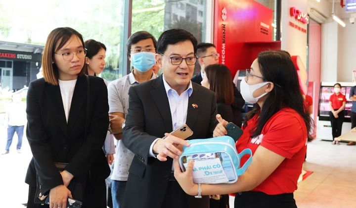 Phó Thủ tướng Singapore thăm và làm việc với Tập đoàn Masan