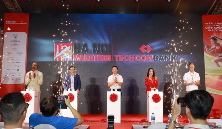 Giải Hà Nội Marathon Techcombank thu hút gần 7000 vận động viên tham gia