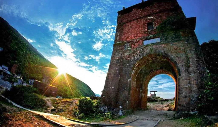 Đà Nẵng: Lãnh đạo thành phố dâng hương Kỷ niệm 70 năm chiến thắng Đồn Nhất và Hải Vân Quan