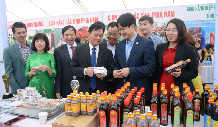 Nam Định: Lấy ý kiến của người dân về chương trình xây dựng nông thôn mới nâng cao