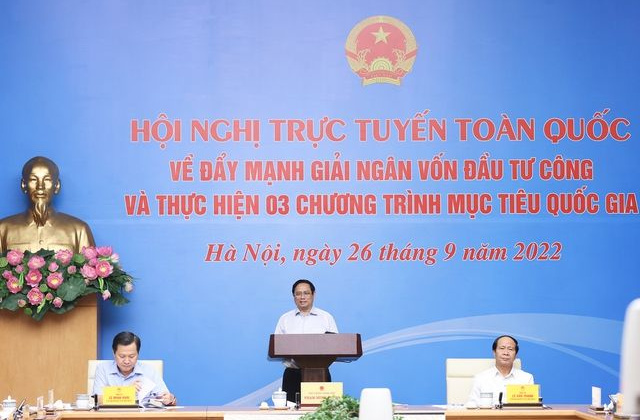 Đẩy mạnh giải ngân vốn đầu tư công và thực hiện 3 chương trình mục tiêu quốc gia