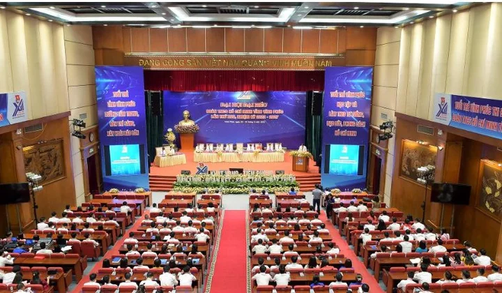 Đầu tư xây dựng và kinh doanh kết cấu hạ tầng khu công nghiệp Đức Hòa III – Slico