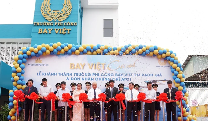 Vietnam Airlines khánh thành trường phi công Bay Việt tại Rạch Giá