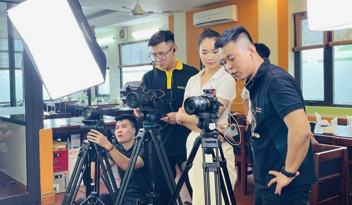 Doanh nhân trẻ Nguyễn Thị Thu Uyên: Khởi nghiệp với đam mê truyền thông từ giảng đường
