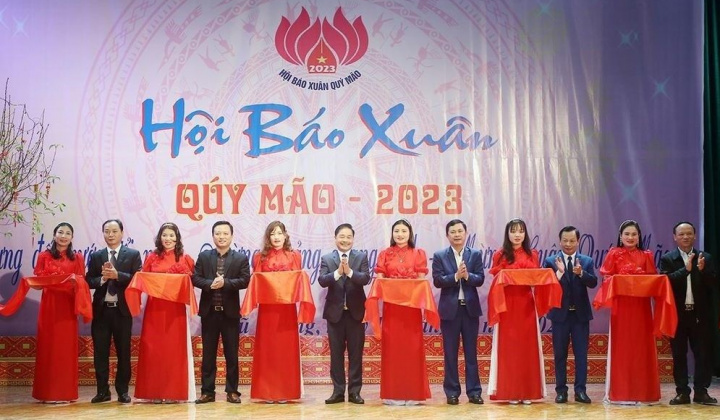 Hà Tĩnh: Nét đẹp văn hoá tại Hội báo Xuân Quý Mão 2023
