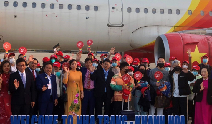 Khánh Hòa đón đoàn du khách Trung Quốc đầu tiên sau 3 năm bị đóng băng vì dịch Covid-19