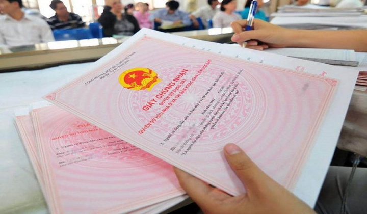 Hà Nội sẽ kiểm tra đột xuất việc cấp sổ đỏ, giấy phép xây dựng