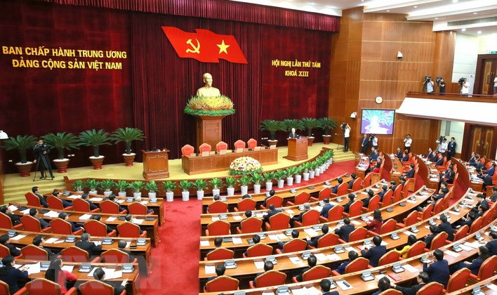 Bộ Chính trị ban hành Nghị quyết xây dựng và phát huy vai trò của đội ngũ doanh nhân