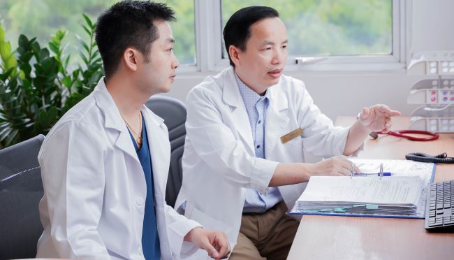 “5 phút vàng” hồi sinh bệnh nhân vỡ tim, 2 lần chết lâm sàng