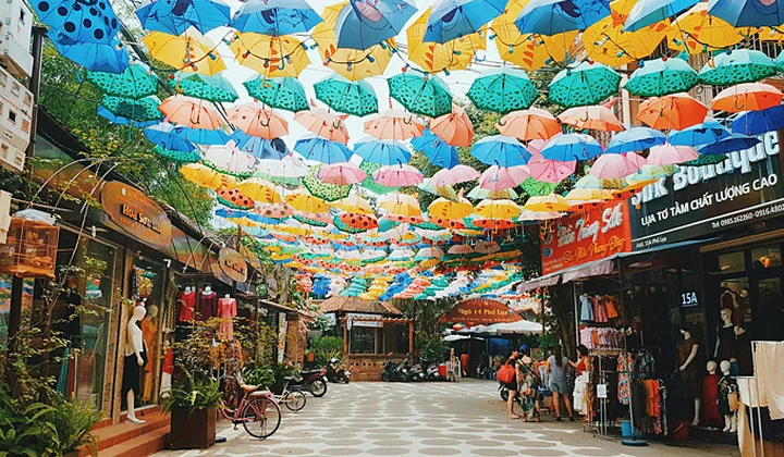 Tuần văn hóa du lịch - thương mại Vạn Phúc năm 2023