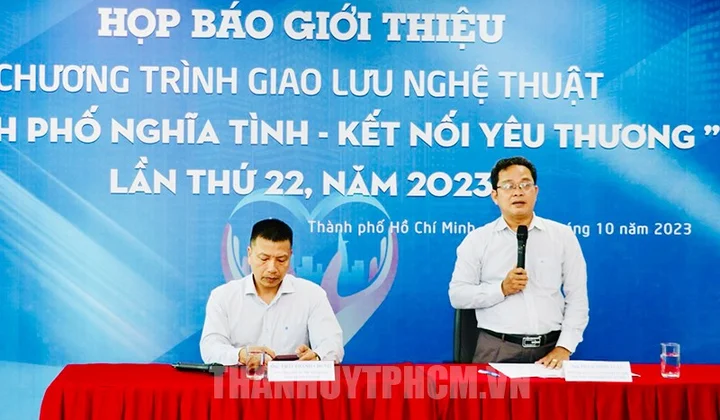 Giao lưu nghệ thuật “Thành phố nghĩa tình – Kết nối yêu thương”