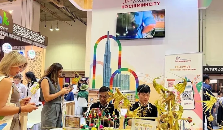 Đặc sản du lịch Việt ở Singapore