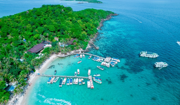 Phát triển thương hiệu du lịch tại Đảo ngọc Phú Quốc