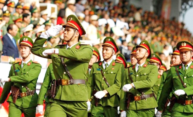 Phát huy vai trò của nhân dân đối với công an nhân dân hiện nay theo tư tưởng Hồ Chí Minh