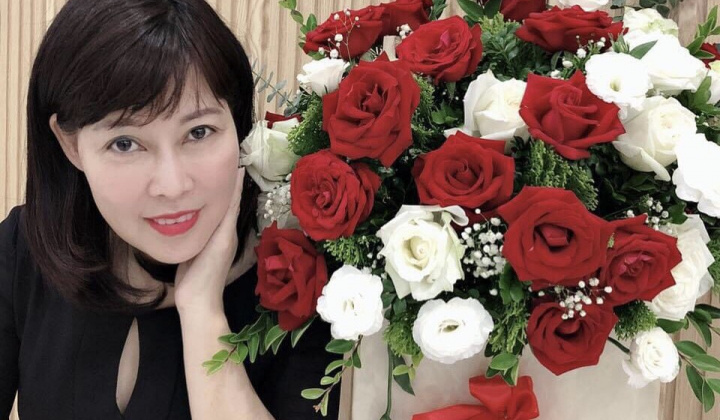 TS.BS Lã Thanh Hà: Tâm sáng nữ thầy thuốc có đôi “Bàn tay vàng” trong ngành Da liễu