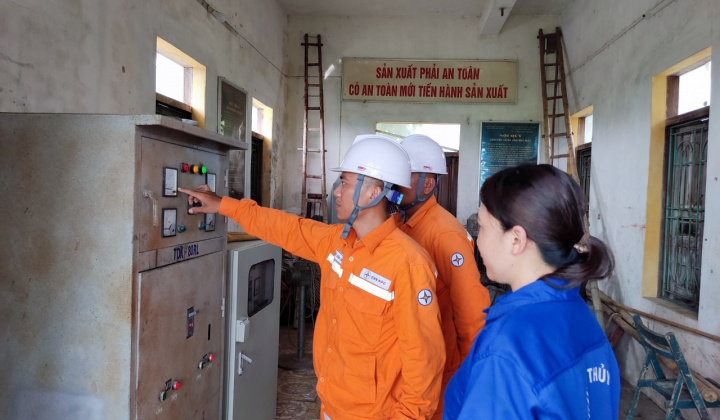 Điện lực Bình Lục (PC Hà Nam) đẩy mạnh thực hiện tiết kiệm, chống lãng phí trong sản xuất kinh doanh