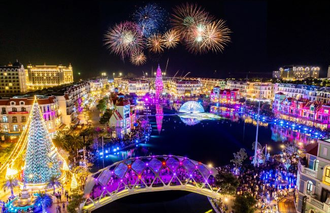 Giải mã “cơn sốt” Phú Quốc mùa lễ hội cuối năm