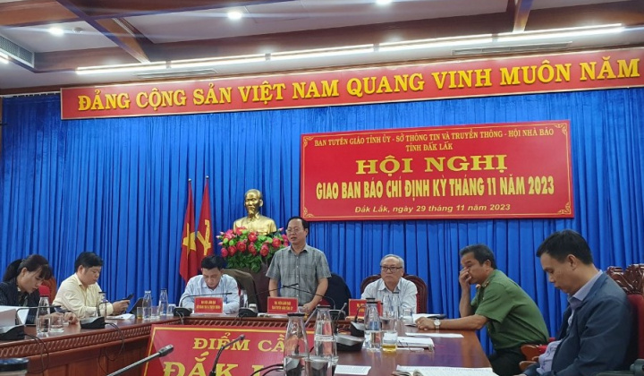 Đắk Lắk: Hội nghị giao ban báo chí định kỳ tháng 11 năm 2023