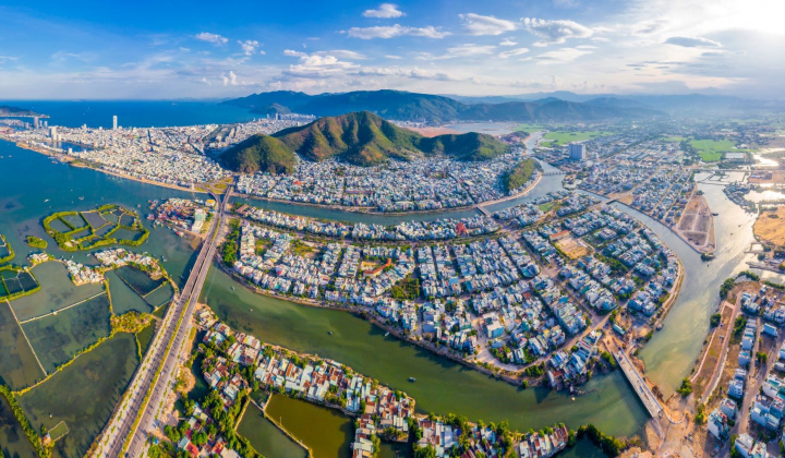 Đến năm 2030, Bình Định là trung tâm công nghiệp chế biến, chế tạo, dịch vụ, du lịch và văn hóa phía Nam