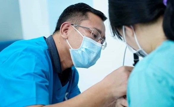 Chuyện về bác sĩ giàu lòng nhân ái Tô Quang Huy