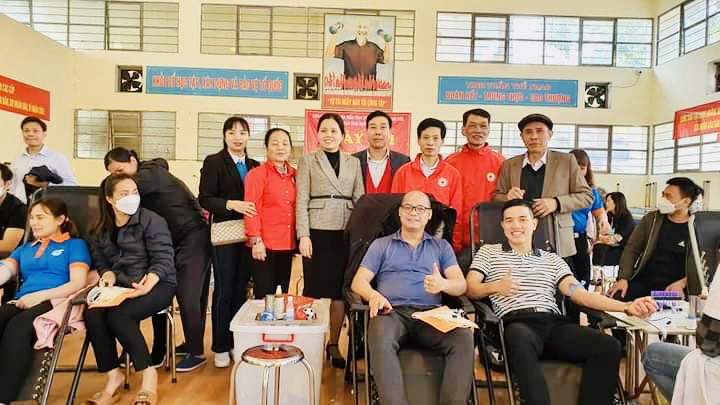 La Phù: Rộn ràng ngày hội hiến máu