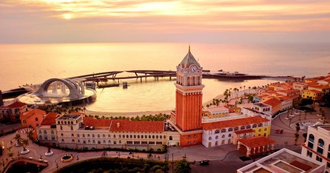 Sun Property tri ân khách hàng gói quà tặng thăng hoa giá trị sống kết hợp cùng NCB