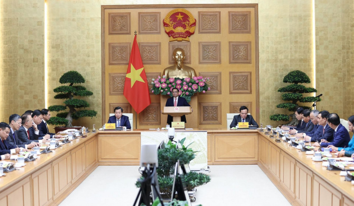 "Phục vụ phát triển đất nước là nhiệm vụ trung tâm" của công tác đối ngoại