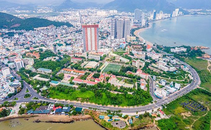 Xây dựng và phát triển tỉnh Khánh Hòa trở thành thành phố trực thuộc Trung ương