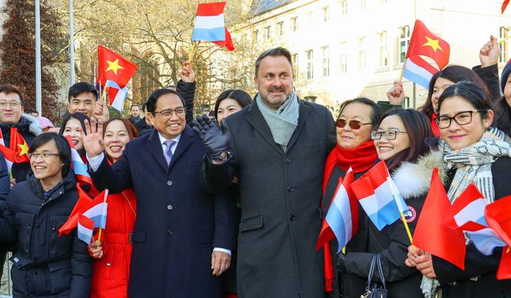 Phát huy nguồn lực người Việt Nam ở nước ngoài trong xây dựng và phát triển đất nước